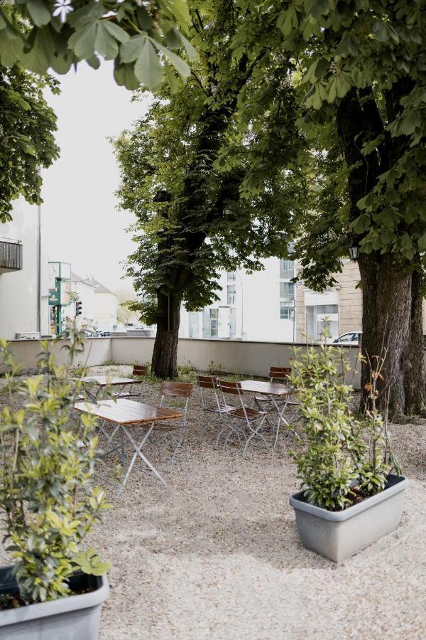 Hotel Cristallo Landshut Exteriör bild