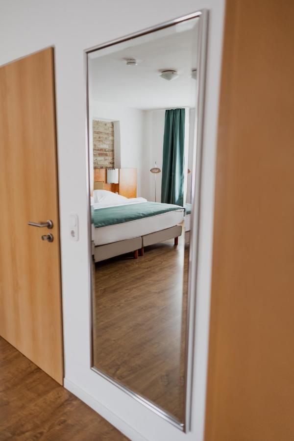 Hotel Cristallo Landshut Exteriör bild